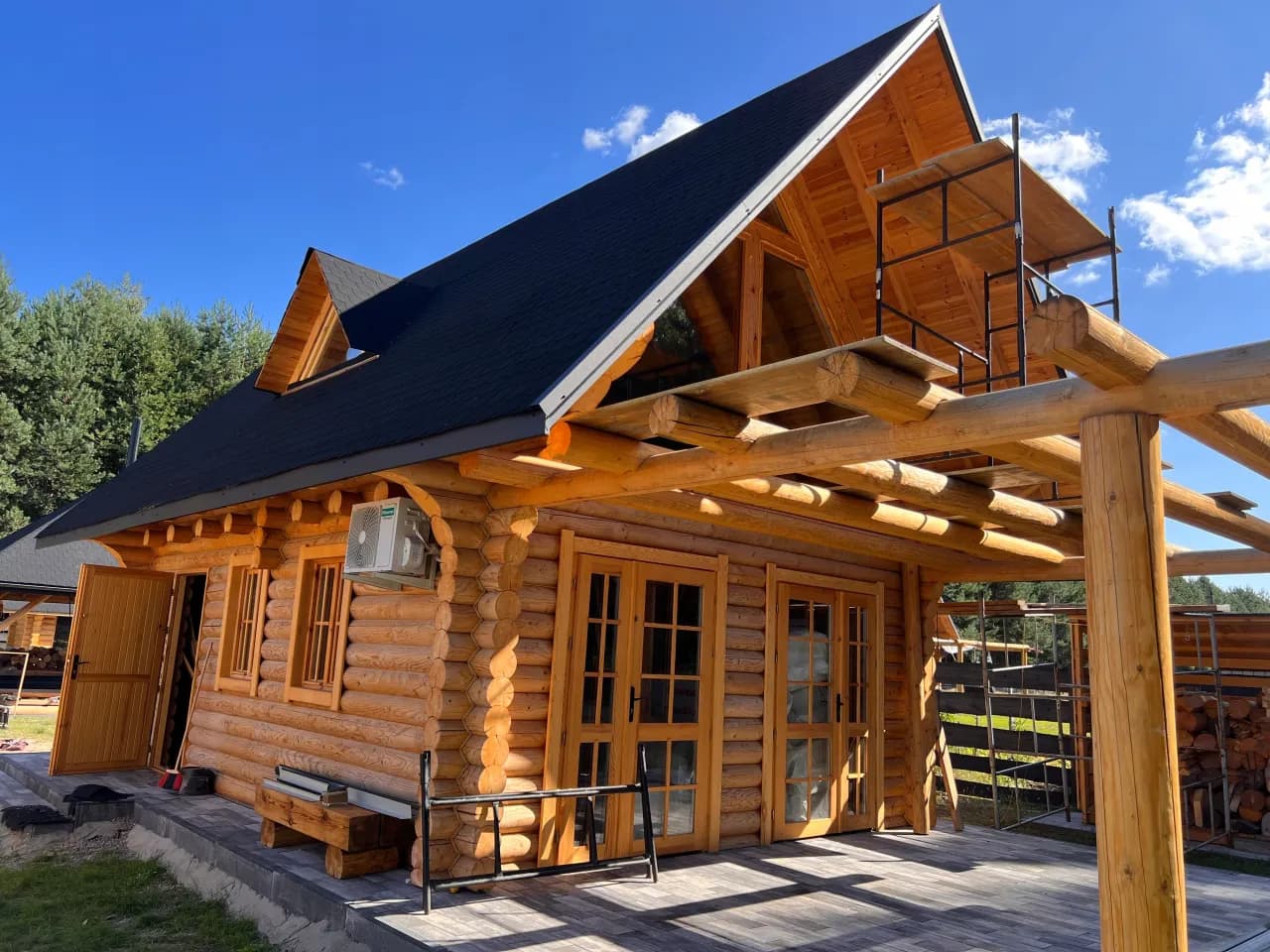 Ile kosztuje dom z bali 35m2? Zaskakujące ceny i ukryte koszty